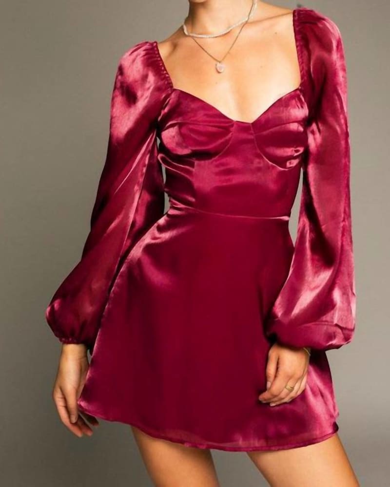 Front of a model wearing a size Large Don'T Be Changed Dress In Wine in Wine by LE LIS. | dia_product_style_image_id:344775
